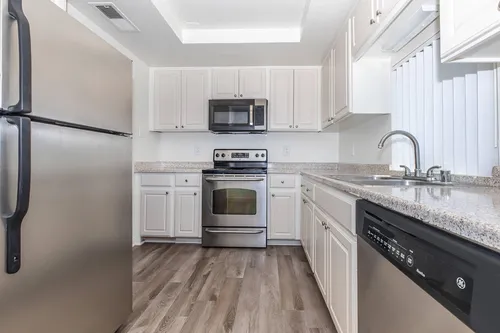 Canyon Crest Views Photo 1