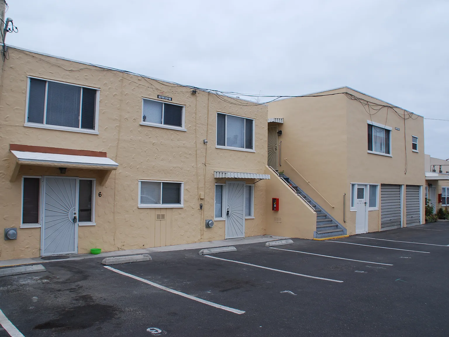 158 N. Ventura Avenue, Ventura, CA 93001 — Photo 1