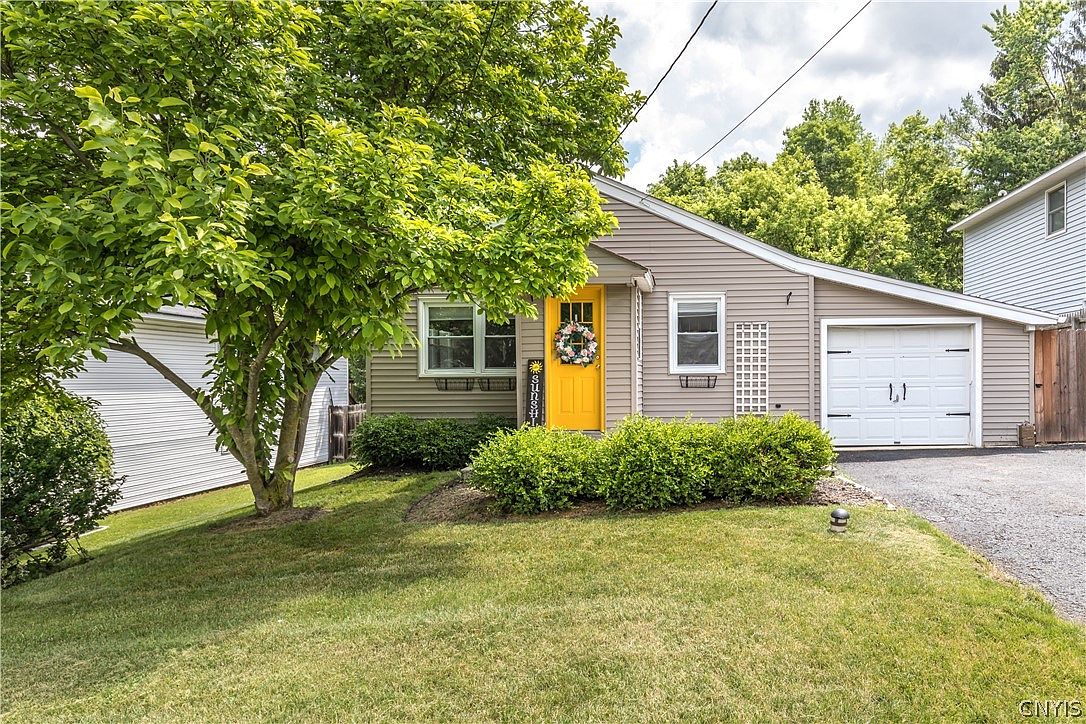516 Cleveland Blvd, Fayetteville, NY 13066 Zillow