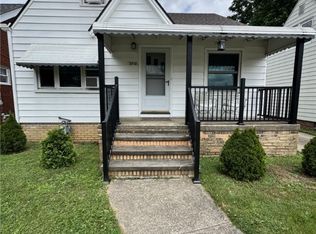 3712 Snow Rd, Parma, OH 44134