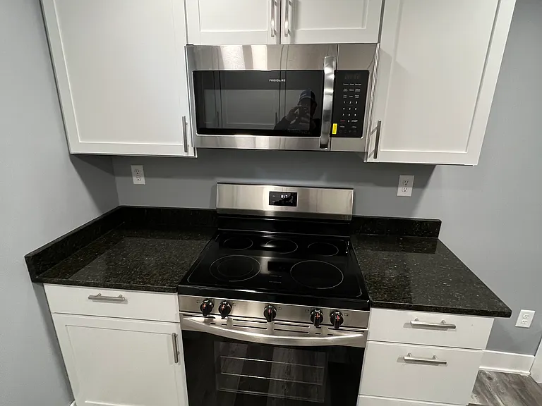 2821 N 51st St #2 — Photo 5