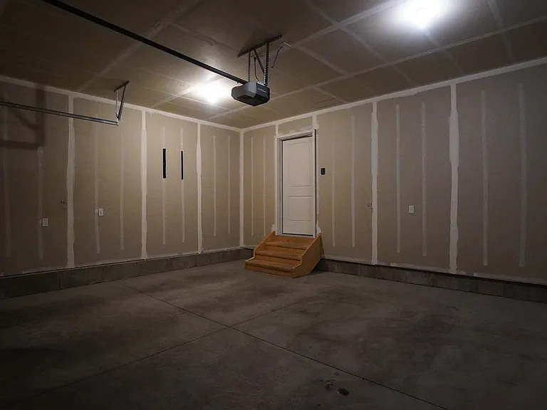 4606 S West Park Dr — Photo 26