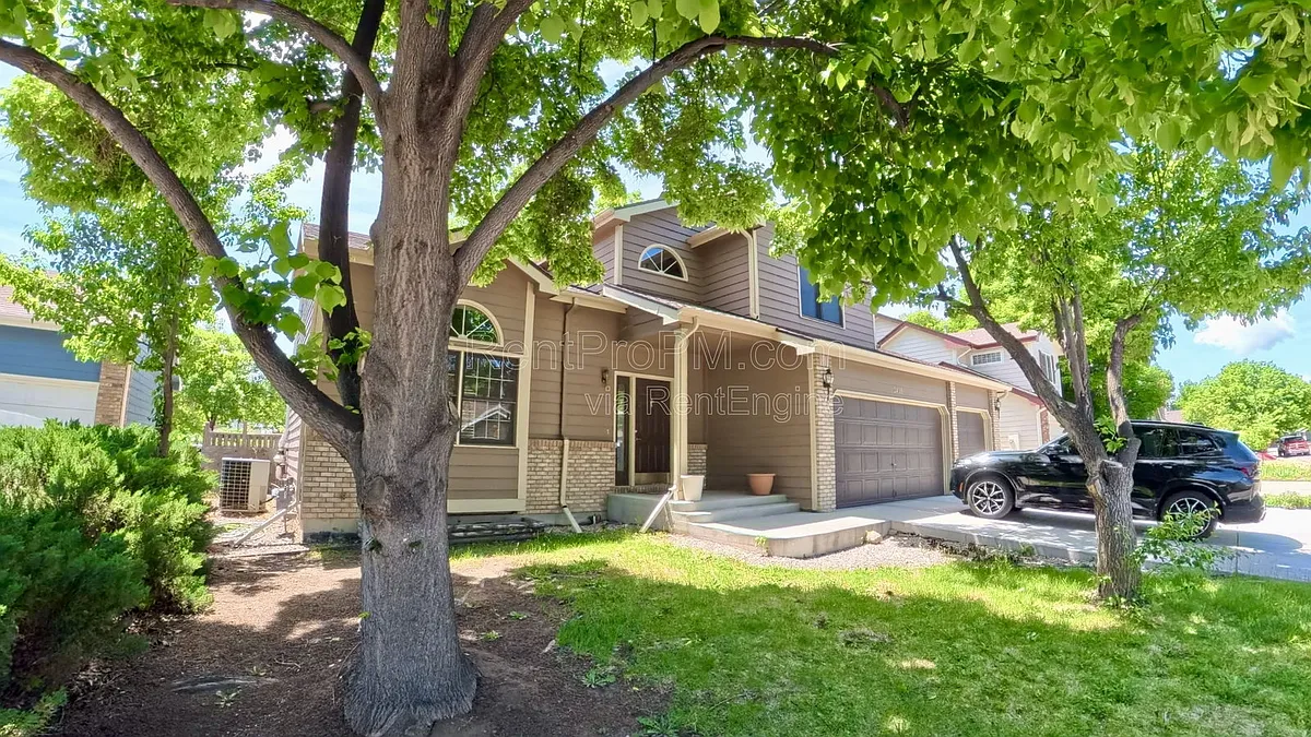 Building Photo - 2425 Cochetopa Ct