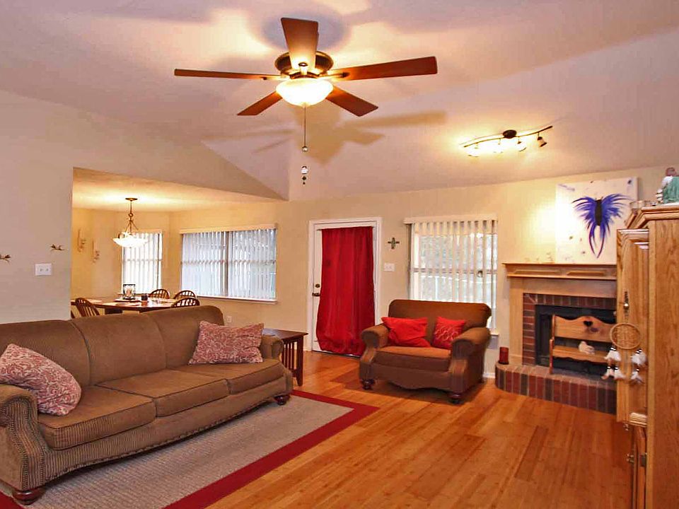 1st image of 1301 Elke Cir
