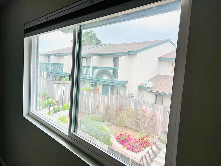 2425 La Brea Ct #2425 — Photo 20