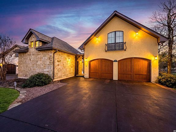 2nd image of 2916 Rock Barn