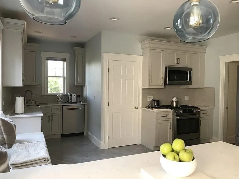237 Winchester St #1 — Photo 6