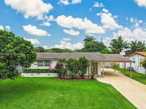 2nd image of 2636 Havana Dr