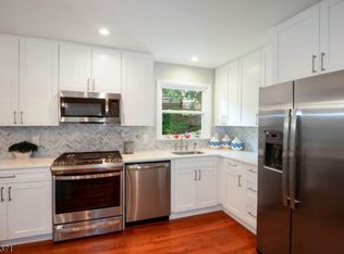 18 Conforti Ave, West Orange, NJ 07052