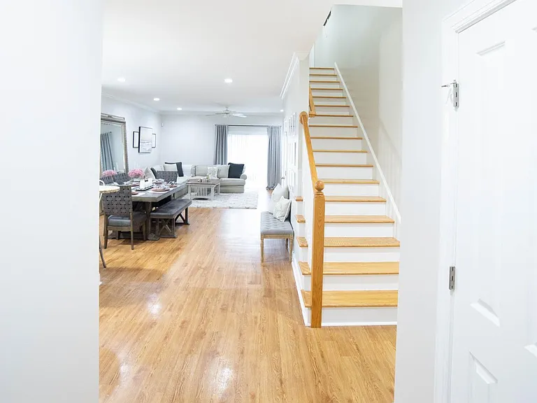 4954 Date Palm Dr — Photo 2
