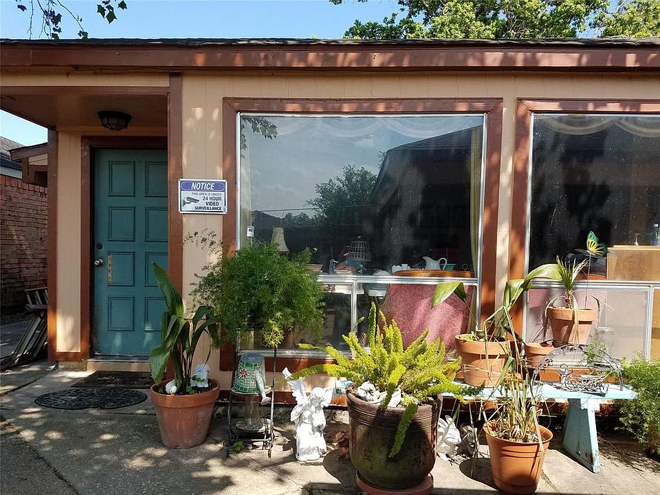 1st image of 8811 Beau Monde Dr