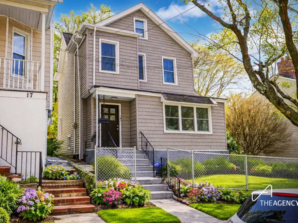 19 Monroe Avenue image 1 of 27