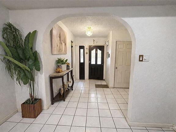4th image of 3609 N 22nd St