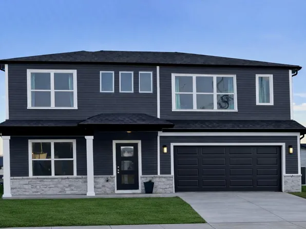 1738 N Poplar Way, Brookline, MO 65619