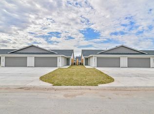 5066 & 5068 S Sycamore Ave #5072-5074, Wichita, KS 67217