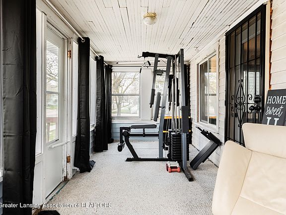 5th image of 4461 Holt Rd