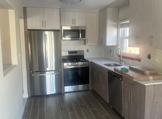 14618 23rd Ave, Whitestone, NY 11357