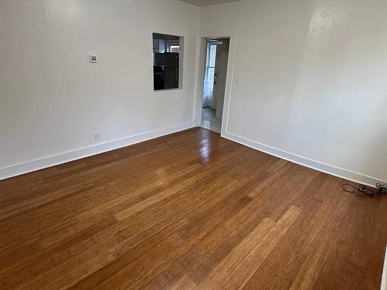 569 Winthrop Ave #2 — Photo 3