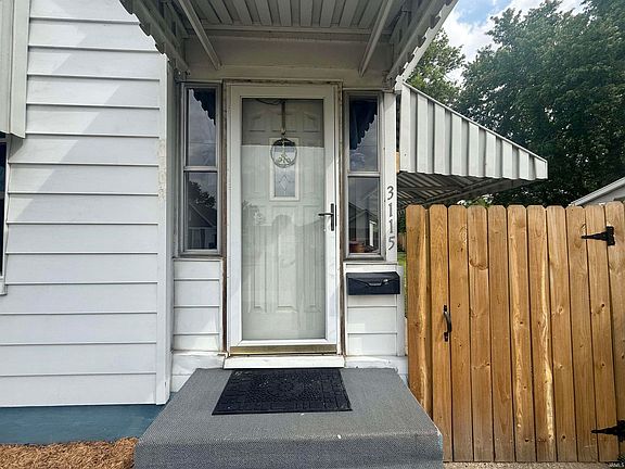 2nd image of 3115 Forest Ave