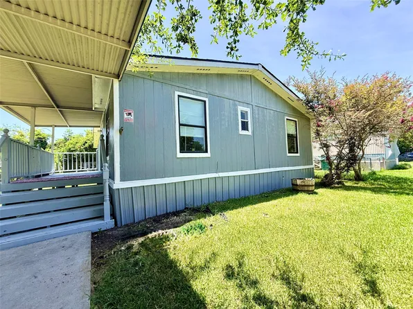 1014 Tealway Dr, Pasadena, TX 77504