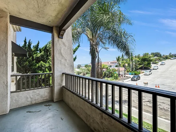 2530 Clairemont Dr Unit 204, San Diego, CA 92117