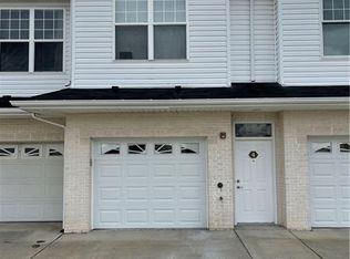 213 Adams Pointe Blvd UNIT 4, Mars, PA 16046