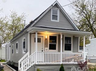427 Alpine St, Perth Amboy, NJ 08861