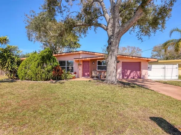 3210 21st Avenue Dr W, Bradenton, FL 34205