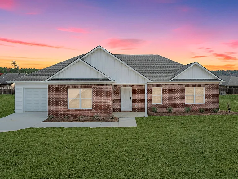 540 Woodland Cir — Photo 1