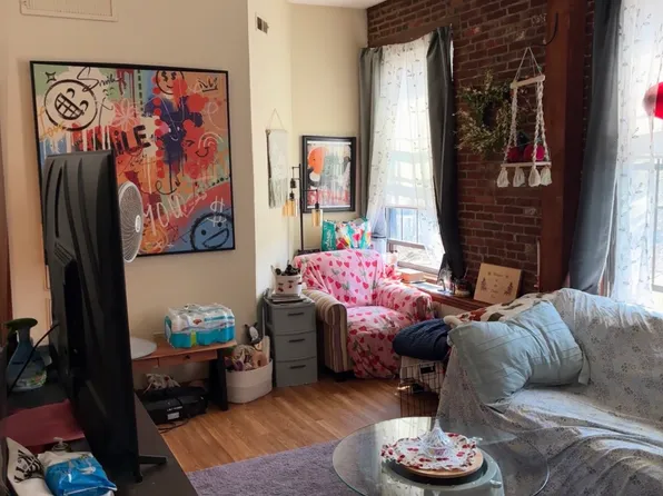 87 Bemis Rd #A, Fitchburg, MA 01420