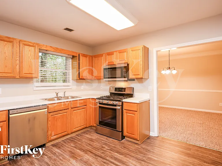2684 Conifer Green Way — Photo 6