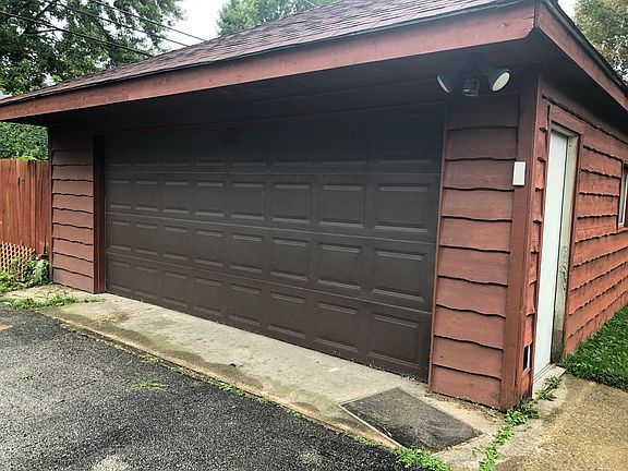 5th image of 1305 Price Ave
