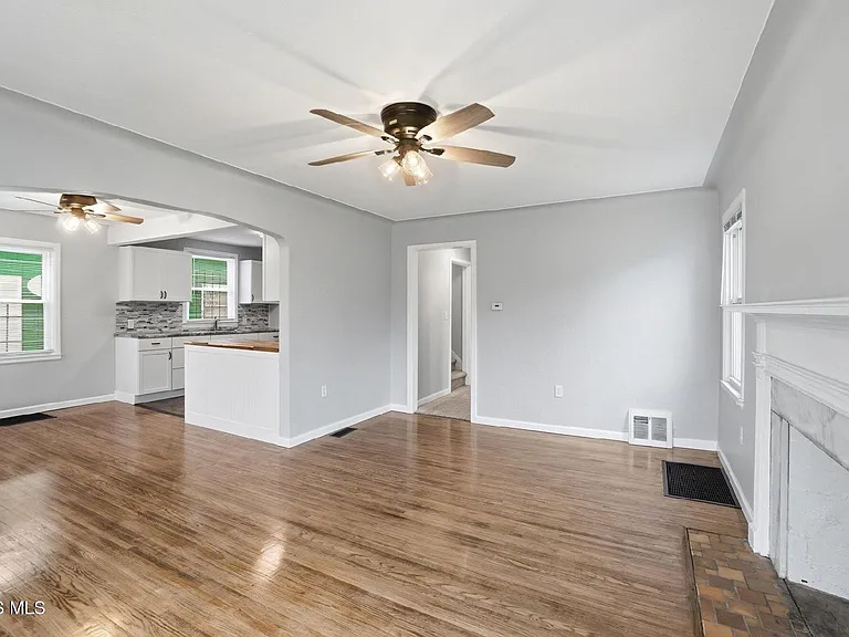 724 Brookley Blvd — Photo 12