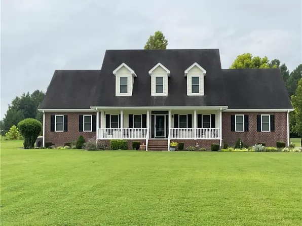 24 Muddy Cross Rd, Hobbsville, NC 27946