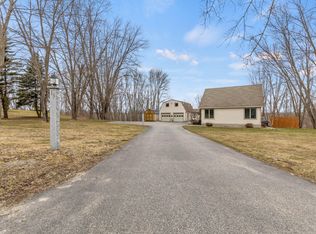 18 Old Hollis Rd, Biddeford, ME 04005