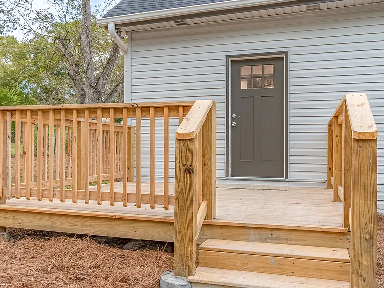 453 Folk Ave — Photo 31