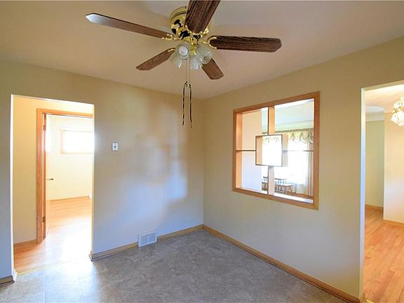 5th image of 4703 Longwood Ave