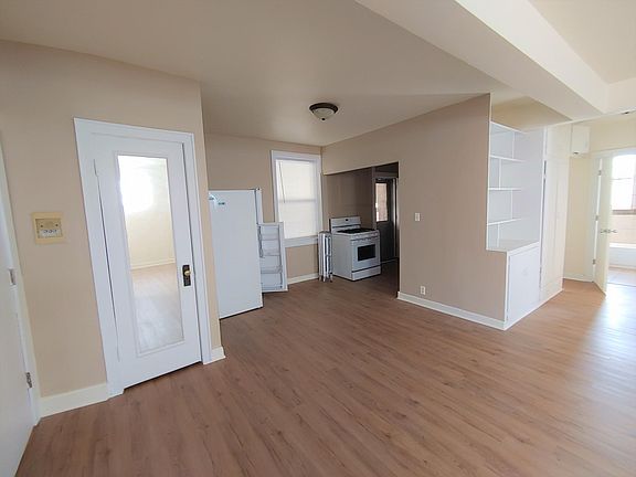 5th image of 4149 N Mozart St #2E