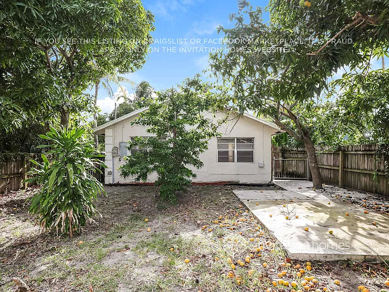 937 SE 3rd Ave — Photo 15
