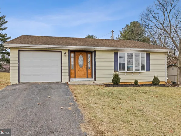 7826 Old National Pike, Boonsboro, MD 21713