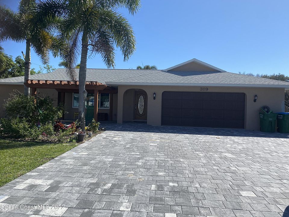 1st image of 319 3rd Ave