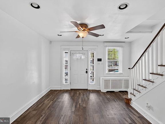 4th image of 4549 D St
