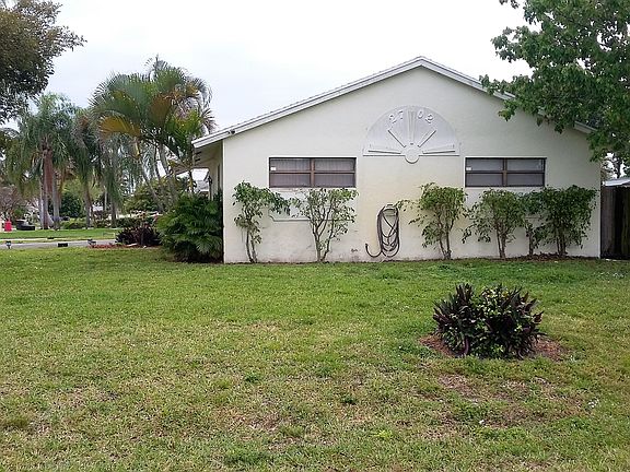 2nd image of 2702 Northside Dr