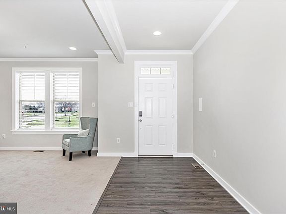 2nd image of 1301 Ricketts Rd
