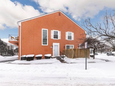 23493 Stonehenge Blvd, Novi, MI, 48375