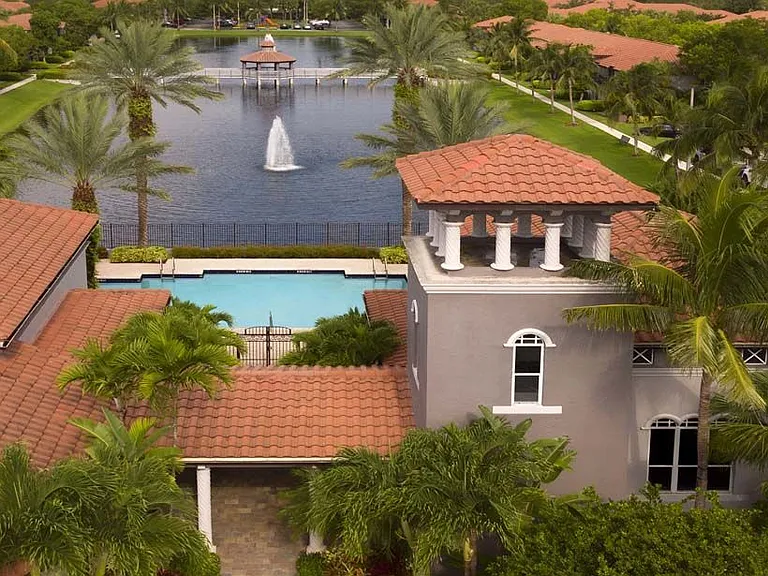 Camden Doral Villas — Photo 17