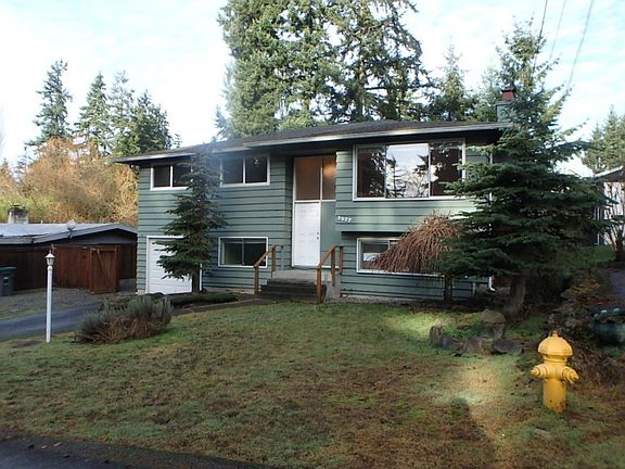 2nd image of 2527 205th Pl SW