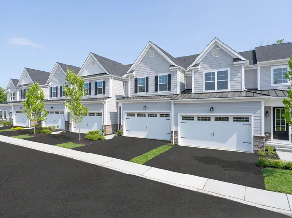 7 Beach Ct, West Long Branch, NJ 07764