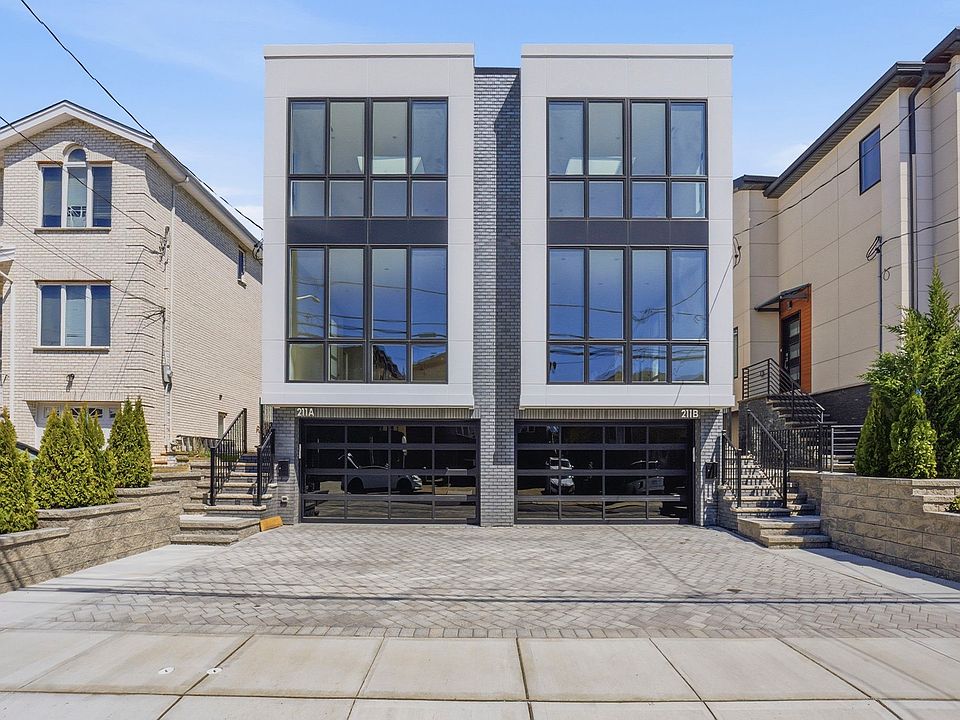 1st image of 211 E Harriet Ave #B