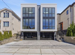 211 E Harriet Ave #A, Palisades Park, NJ 07650